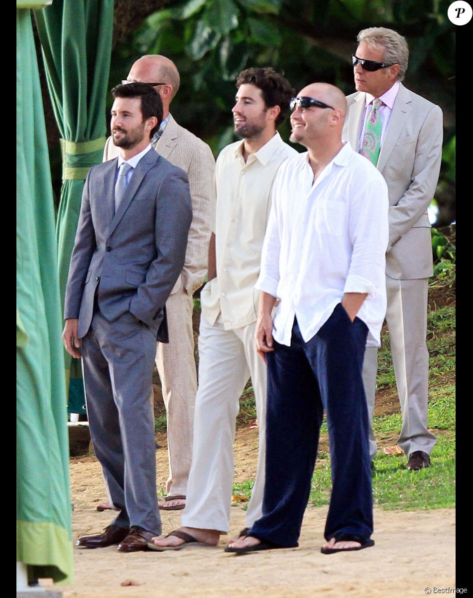 Brody,Brandon et Burt jenner à Hawaii en 2012.