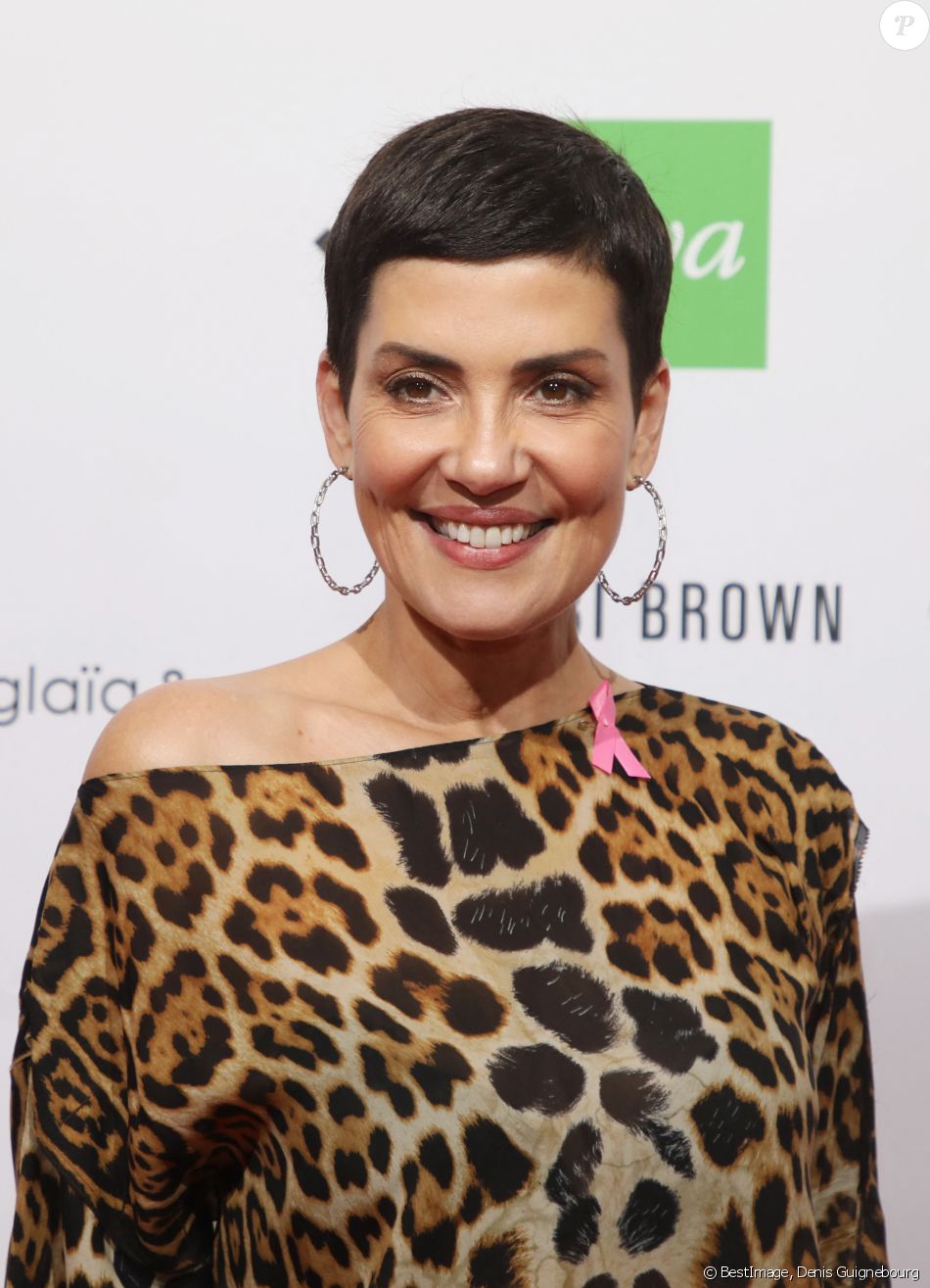 Cristina Cordula, ambassadrice de l'Association Octobre Rose 2019 à l'occasion du lancement de la 26ème campagne d'Octobre Rose par l'association Le Cancer du Sein, Parlons-en ! sur le Champ de Mars à Paris, France, le 1er octobre 2019. © Denis Guignebourg/Bestimage