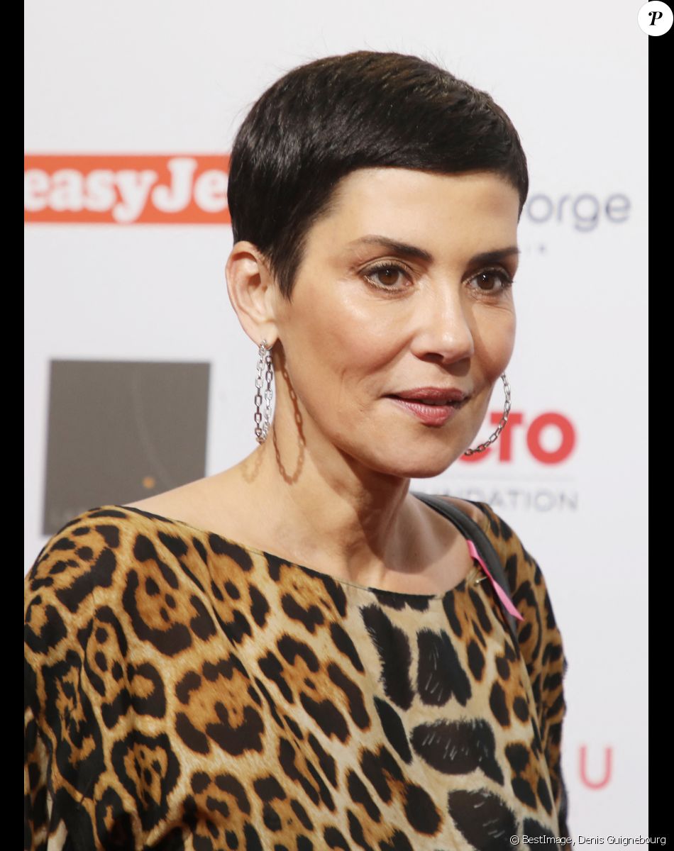 Cristina Cordula, ambassadrice de l'Association Octobre Rose 2019 à l'occasion du lancement de la 26ème campagne d'Octobre Rose par l'association Le Cancer du Sein, Parlons-en ! sur le Champ de Mars à Paris, France, le 1er octobre 2019. © Denis Guignebourg/Bestimage