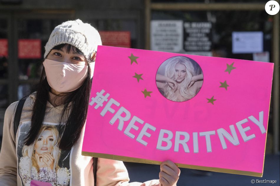 Manifestation "FreeBritney" devant le tribunal de Stanley Mosk à Los Angeles, le 10 novembre 2020.