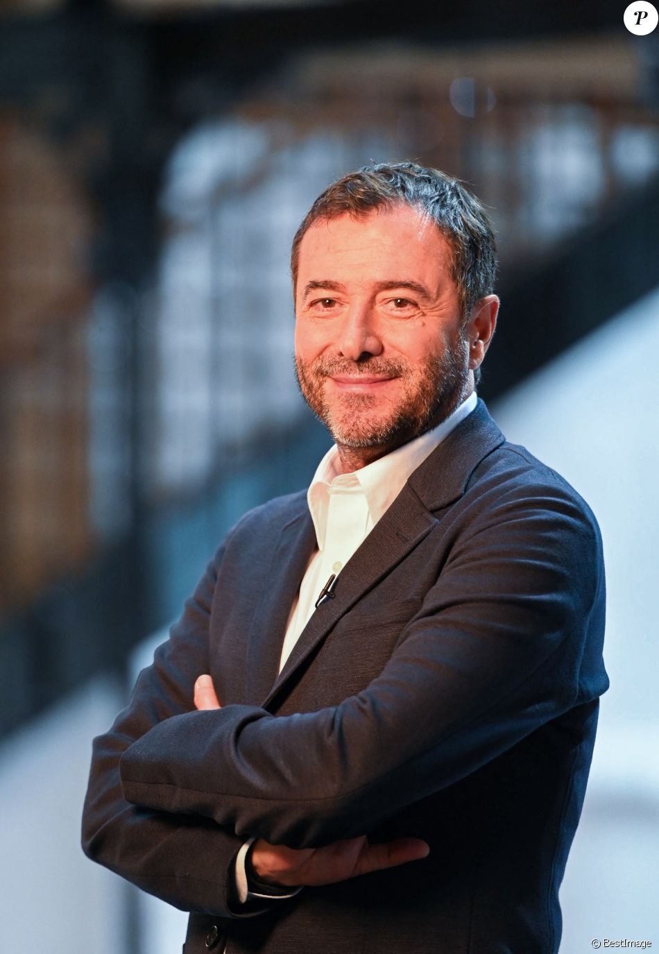 Bernard Montiel dans l'émission "Animaux Stars"