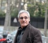Gérard Lanvin arrive à l'enregistrement de l'émission Vivement Dimanche à Paris le 16 mars 2020.