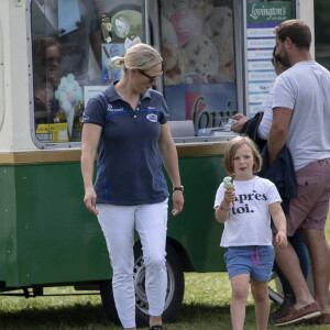 Zara Tindall et Mia Tindall - Zara Tindall participe à la compétition hippique "Whatley Manor Horse Trials" à Gatcombe Park, sous le regard de sa famille, le 15 septembre 2019.