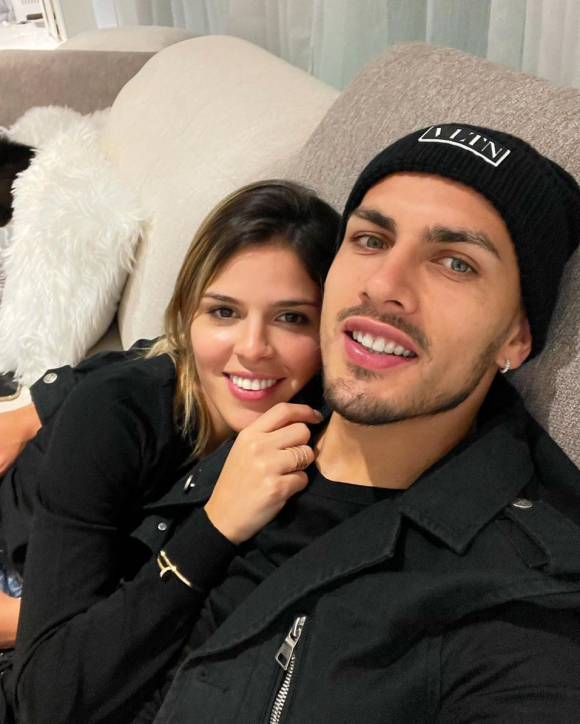 Leandro Paredes et son épouse Camila Galante. Décembre 2020.