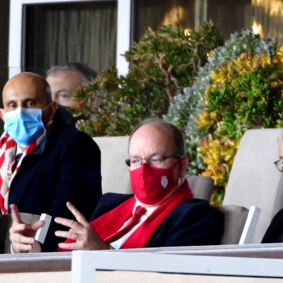 Le prince Albert II de Monaco a assisté à la rencontre de football opposant Monaco à Lyon au Stade Louis II de Monaco, le 2 mai 2021. Monaco s'est incliné par 2 buts à 3. © Bruno Bebert / Bestimage