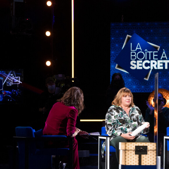 Exclusif - Michèle Bernier, Patrick Fiori, Carla Bruni Sarkozy - Enregistrement de l'émission "La Boîte à Secrets 8", présentée par F.Bollaert et qui sera diffusée le 7 mai sur France 3. Le 19 janvier 2021 © Tiziano Da Silva / Bestimage 