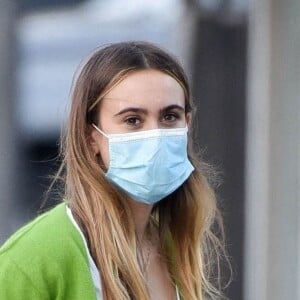 Exclusif - Coco Arquette a rendez-vous avec sa mère Courteney Cox au restaurant italien Giorgio Baldi à Santa Monica le 2 juillet 2020.