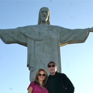 Archive - Exclusif - John Travolta et sa femme Kelly Preston, enceinte, à Rio de Janeiro, le 15 juin 2010. 