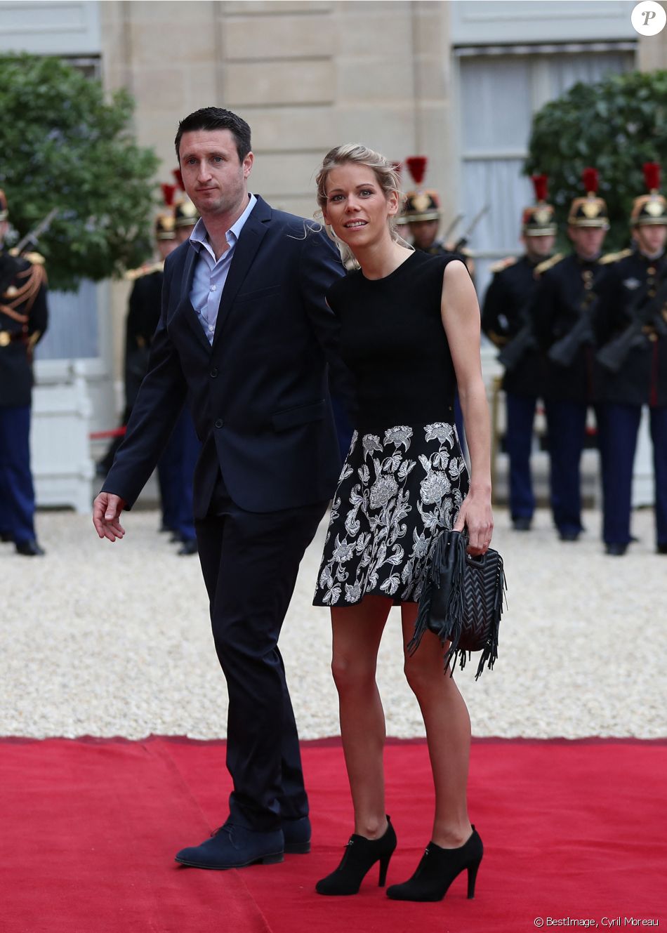 Tiphaine Auzière et son compagnon Antoine - La famille de E.Macron arrive au palais de l'Elysée à Paris le 14 mai 2017 pour la cérémonie d'investiture du nouveau président. © Cyril Moreau / Bestimage