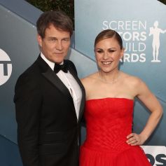 Stephen Moyer et sa femme Anna Paquin - 26ème cérémonie annuelle des "Screen Actors Guild Awards" au "Shrine Auditorium" à Los Angeles, le 19 janvier 2020.