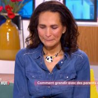 Frédérique Bedos en larmes, elle dévoile avoir tenté de se suicider : "Mais comment j'ai pu faire ça ?"