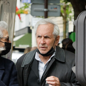 Patrice Laffont - Sortie des obsèques de Jean-Yves Bouvier en l'église Notre-Dame d'Auteuil, chapelle Sainte Bernadette, à Paris. Le 19 mai 2021.