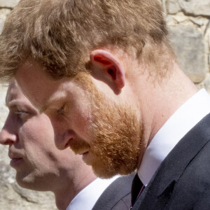 Le prince Harry, duc de Sussex, le prince William, duc de Cambridge - Arrivées aux funérailles du prince Philip, duc d'Edimbourg à la chapelle Saint-Georges du château de Windsor, le 17 avril 2021. 