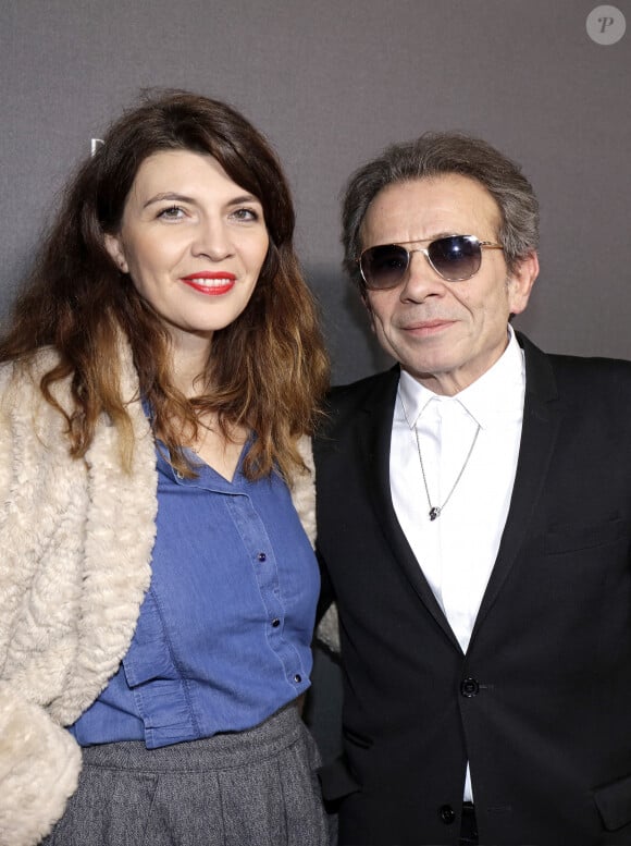 Exclusif - Portrait de Philippe Manoeuvre et sa femme Candice de la Richardière à Paris, le 4 février 2019. © Cédric Perrin/Bestimage