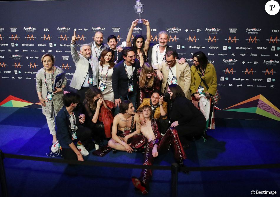 L'Italie a remporté le concours musical Eurovision 2021, devant la France et la Suisse, grâce à la performance du groupe Måneskin à Rotterdam. Le 22 mai 2021.