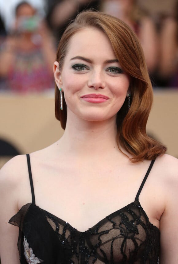 Emma Stone - Tapis rouge de la 23ème soirée annuelle Screen Actors Guild awards au Shrine auditorium à Los Angeles, le 29 janvier 2017 © F. Sadou/AdMedia via Zuma/Bestimage