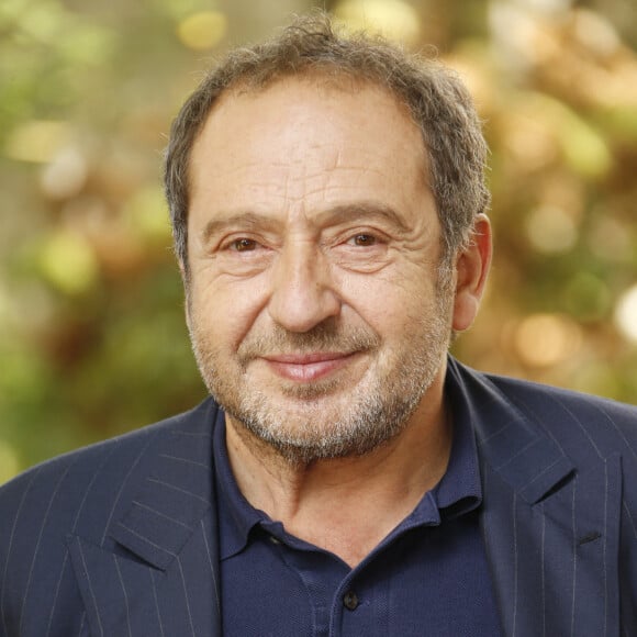 Patrick Timsit du film Poly Festival du Film Francophone d'Angoulême édition 2020 . Photocall au jardin de Bardines à Angoulême samedi 29 aout 2020 . © Christophe Aubert via Bestimage