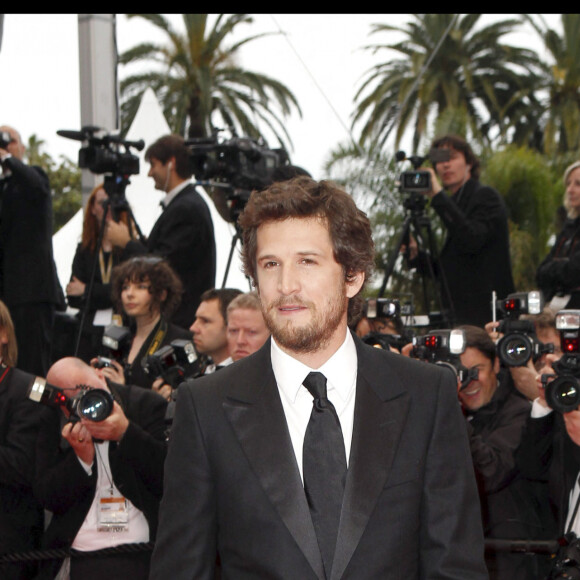 Guillaume Canet - Montée des marches du film "You will meet a tall dark stranger" - 63 ème festival du film de Cannes