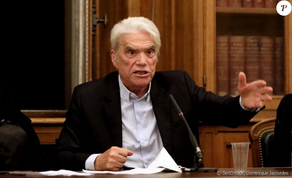 Exclusif - Bernard Tapie intervient lors de la promotion 2020 de la conférence des avocats du barreau de Paris, 11ème séance du premier tour, à la bibliothèque de l'ordre à Paris. Le 7 septembre 2020. © Dominique Jacovides / Bestimage
