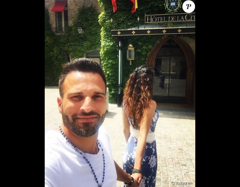 Mathieu de "Mariés au premier regard" avec sa compagne, mai 2021