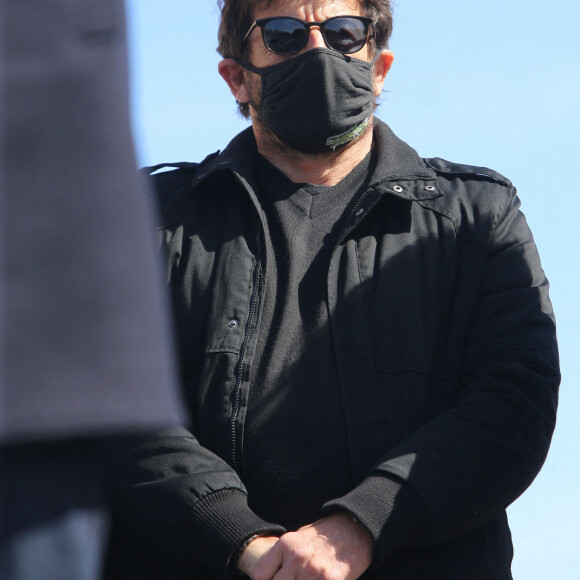 Patrick Bruel - Hommage à Sarah Halimi, assassinée en avril 2017, sur la place du Trocadero à Paris. Le 25 avril 2021