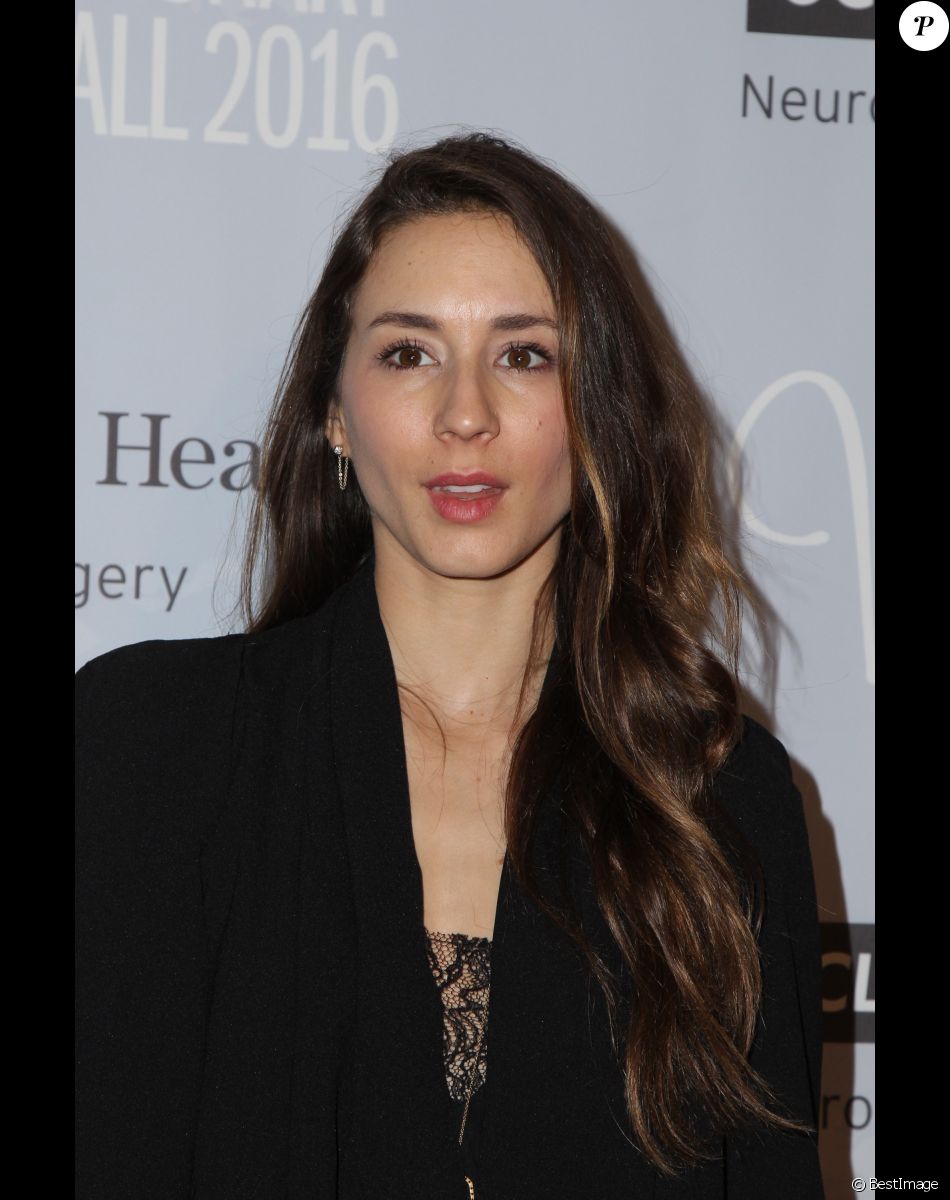 Troian Bellisario à la soirée UCLA Neurosurgery Visionary à l'hôtel Beverly Wilshire Four Seasons à Beverly Hills, le 27 octobre 2016 © Pma/AdMedia via Zuma/Bestimage