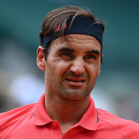 Roger Federer - Roger Federer bat le Croate Marin Cilic (6-2, 2-6, 7-6 [4], 6-2) au 2 ème tour des Internationaux de France de tennis de Roland Garros, le 3 juin 2021. © Chryslene Caillaud / Panoramic / Bestimage