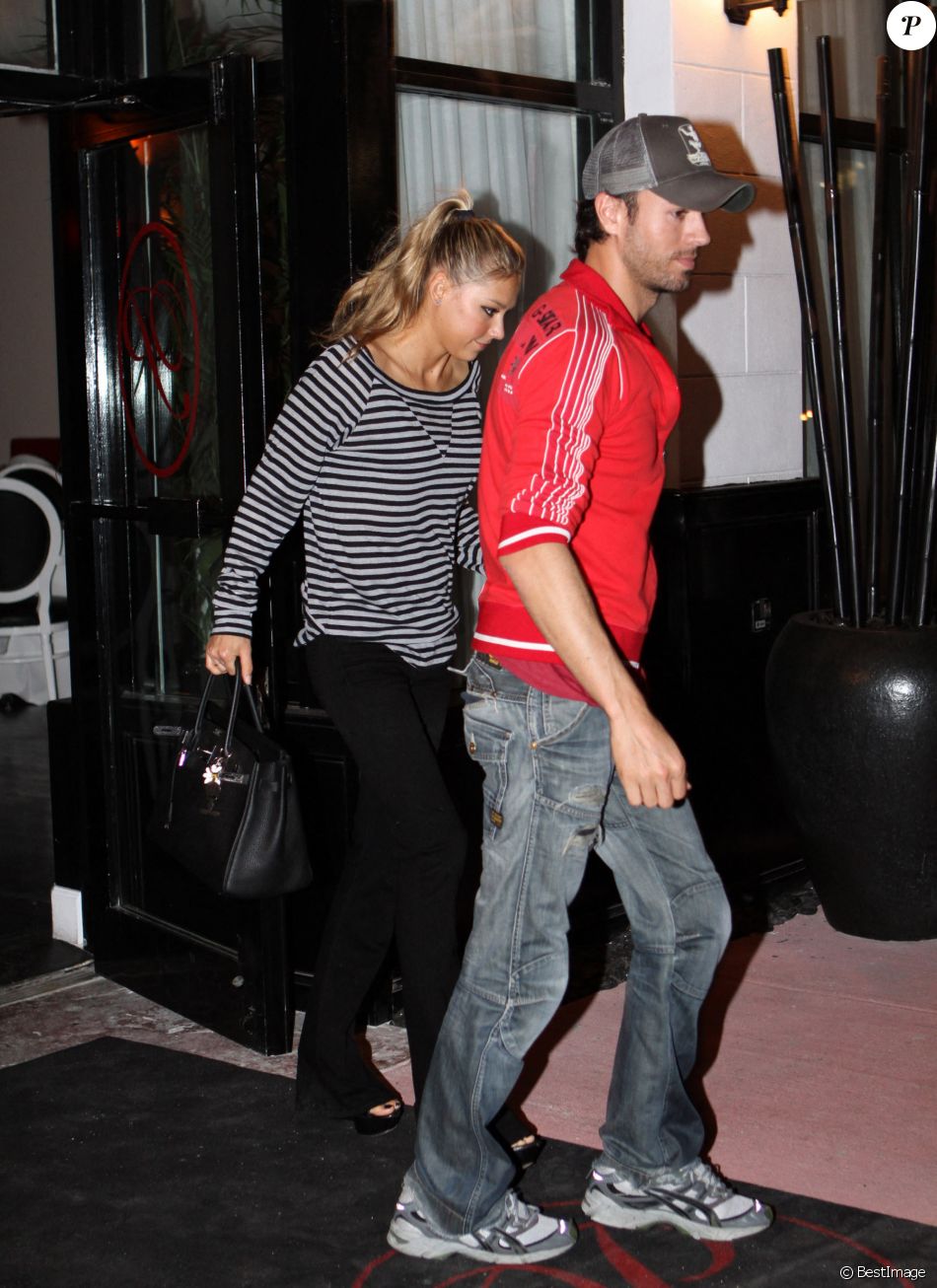 Exclusif - Enrique Iglesias et Anna Kournikova à Miami e, 2012.