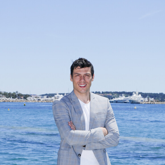 Taïg Khris en rendez-vous portraits sur la plage Bâoli pendant le 69ème Festival international du film de Cannes le 21 mai 2016. © Philippe Doignon / LMS / Bestimage 