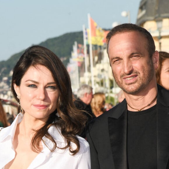 Emilie Dequenne (habillée par Society Room, Roger Vivier et Van Cleef & Arpels) et son mari Michel Ferracci assistent à la cérémonie de clôture du 35ème festival de Cabourg, le 12 juin 2021. © Coadic Guirec/Bestimage