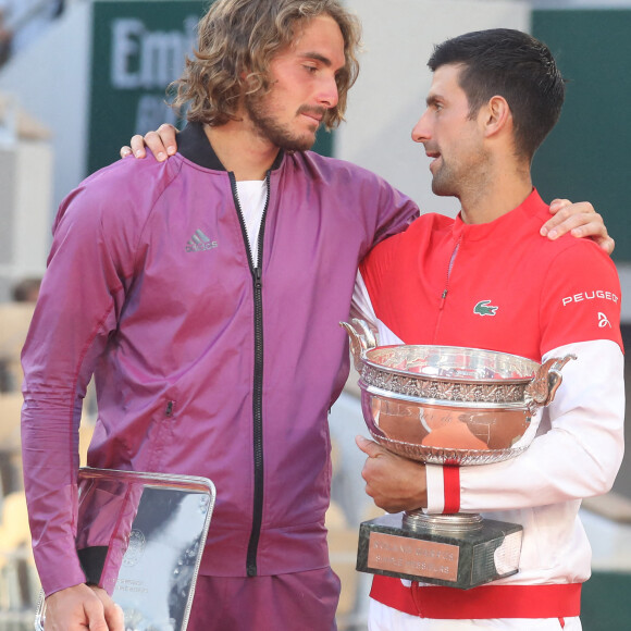 Novak Djokovic et Stefanos Tsitsipas - Novak Djokovic s'est imposé face à Stefanos Tsitsipas en finale des internationaux de tennis de Roland Garros à Paris, le 13 juin 2021. © Dominique Jacovides/Bestimage 