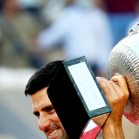 Novak Djokovic - Novak Djokovic s'est imposé face à Stefanos Tsitsipas en finale des internationaux de tennis de Roland Garros à Paris, le 13 juin 2021. © Dominique Jacovides/Bestimage 