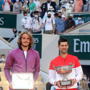 Stefanos Tsitsipas, Novak Djokovic - Novak Djokovic s'est imposé face à Stefanos Tsitsipas en finale des internationaux de tennis de Roland Garros à Paris, le 13 juin 2021. © Dominique Jacovides/Bestimage 