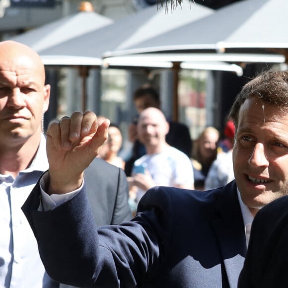 Le président Emmanuel Macron est allé voter au Touquet pour le premier tour des élections régionales, le 20 juin 2021. © Stéphane Lemouton / Bestimage