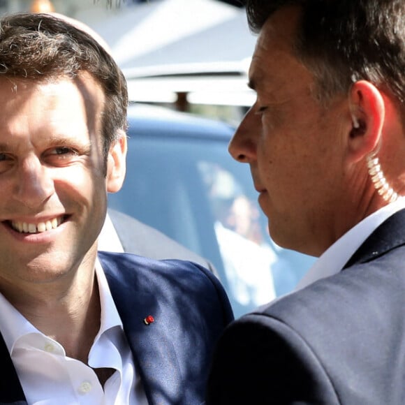 Le président Emmanuel Macron est allé voter au Touquet pour le premier tour des élections régionales, le 20 juin 2021. © Stéphane Lemouton / Bestimage