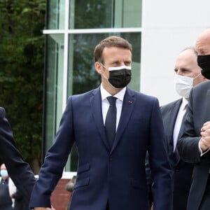 Emmanuel et Brigitte Macron sont allés voter pour le premier tour des élections régionales et départementales 2021 à la mairie du Touquet. Le 20 juin 2021. © Stéphane Lemouton/Bestimage