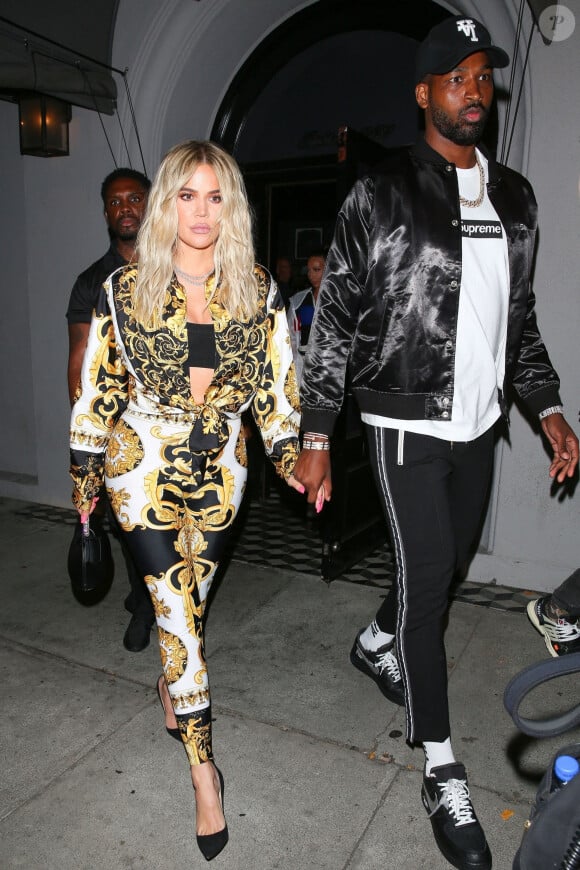 Khloe Kardashian et son compagnon Tristan Thompson quittent le restaurant Craig à West Hollywood le 17 août 2018.