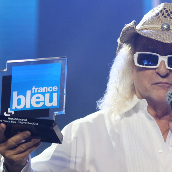 Michel Polnareff durant la 21ème édition des Talents France Bleu en direct des Folies Bergère à Paris le 3 novembre 2016. © CVS/Bestimage