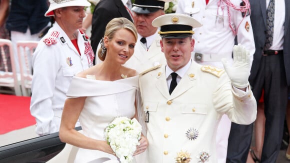 Albert et Charlene de Monaco, 10 ans de mariage : la chute mémorable d'un invité royal...