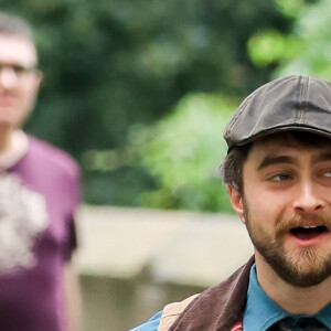Exclusif - Daniel Radcliffe sur le tournage de la série "Unbreakable Kimmy Schmidt" à New York, le 8 juillet 2019.