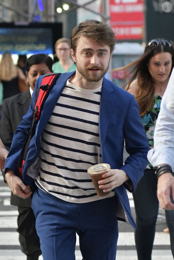 Daniel Radcliffe se promène à New York, le 15 août 2016.