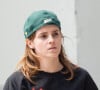 Exclusif - Emma Watson arrive à l'aéroport de JFK à New York, le 17 mai 2019.