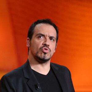 Alexandre Astier - Enregistrement de l'émission de Noël "La grande librairie" aux Folies-Bergere à Paris le 18 novembre 2013.