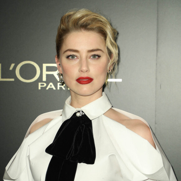 Amber Heard au photocall de la soirée des 14e "L'Oréal Paris Women of Worth Awards" à New York