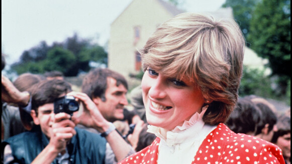 60 ans de Lady Diana : couettes et jupe courte sur une photo d'enfance dévoilée par son frère