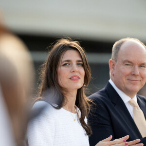 Le prince Albert et sa nièce Charlotte Casiraghi au 15e Jumping International de Monte-Carlo, à Monaco, le 2 juillet 2021.