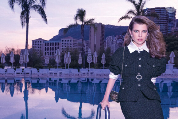 La première campagne de Charlotte Casiraghi pour la maison Chanel, collection printemps-été 2021, réalisée à Monaco.