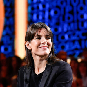 Charlotte Casiraghi, Robert Maggiori - Charlotte Casiraghi sur le plateau de l'émission "Le parole della settimana" à Milan en Italie le 5 octobre 2019.