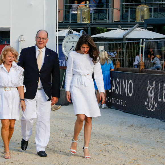 Le prince Albert II de Monaco et Charlotte Casiraghi, accompagnés par Diane Fissore, la présidente de la fédération équestre monégasque et organisatrice du Jumping, ont remis les prix du Trophée Casino de Monte-Carlo puis ont assisté à la présentation des jeunes cavaliers, Children et Junior, qui vont participer sous les couleurs monégasques aux prochains championnat d'Europe qui se déroulera au Portugal, à Monaco, le 2 juillet 2021. © Claudia Albuquerque/Bestimage