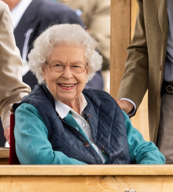 La reine Elisabeth II d'Angleterre lors du "Royal Windsor Horse Show" à Windsor.